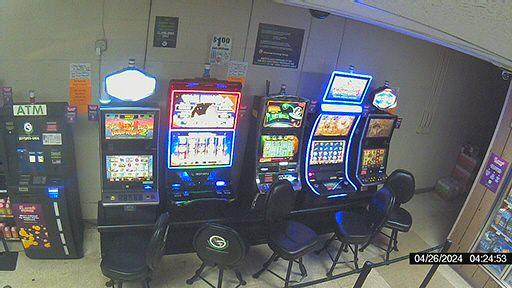 Ряд игровых автоматов, стоящих рядом друг с другом