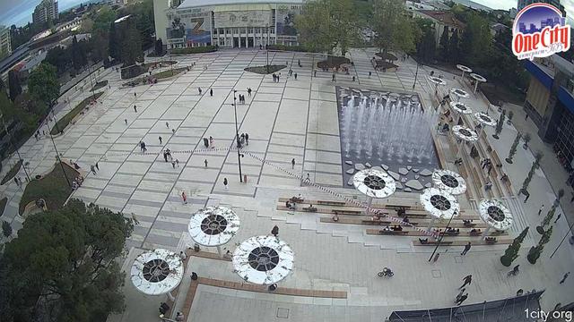 Sovetskaya square yalta